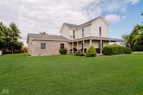 Exterior - 6560 Lapel Rd, Pendleton, IN 46064 photo 5 of 7