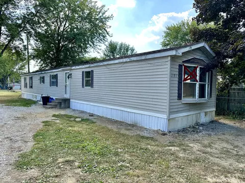 71 Bubble Loo Rd, Cloverdale, IN 46120