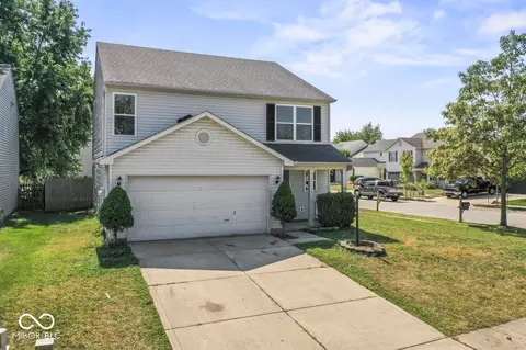11925 Sapling Cir, Noblesville, IN 46060