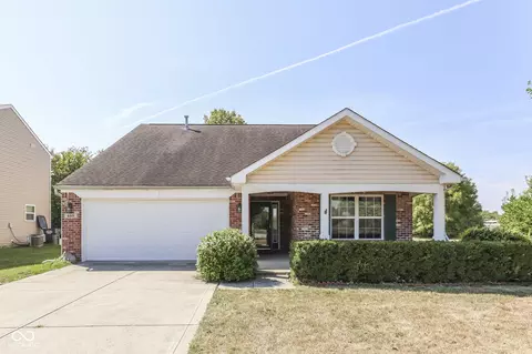653 Bridgebend Run, Greenwood, IN 46143