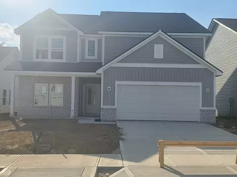 4758 Little Pearl Ln, Oaklandon, IN 46235
