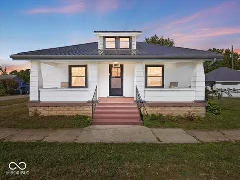 103 S Chestnut St, Waldron, IN 46182