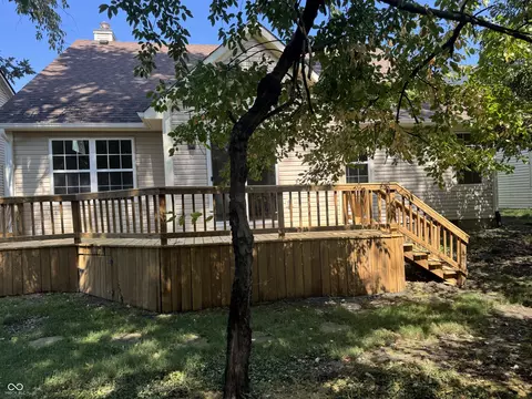 7446 Deville Ct, Indianapolis, IN 46256 photo 21