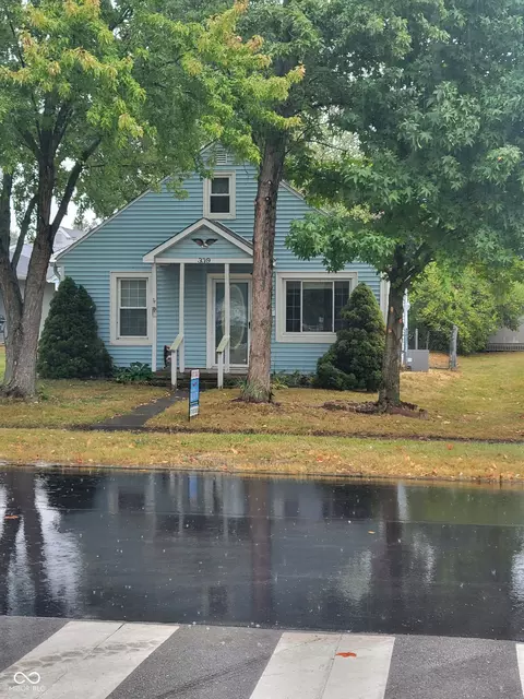 339 N Mill St, Plainfield, IN 46168