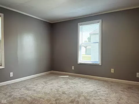 Bedroom - 205 Walnut St, Hope, IN 47246 photo 6 of 6