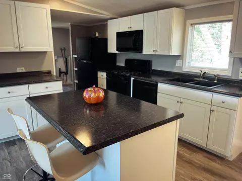 Kitchen - 205 Walnut St, Hope, IN 47246 photo 3 of 4