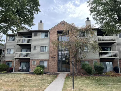 4321 Village Parkway Cir W #12, Indianapolis, IN 46254
