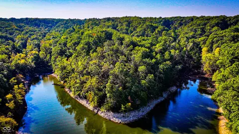 5267 E Prince Rd, Heltonville, IN 47436