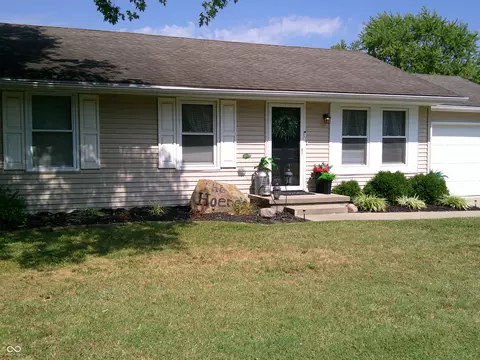 611 Ash St, Seymour, IN 47274
