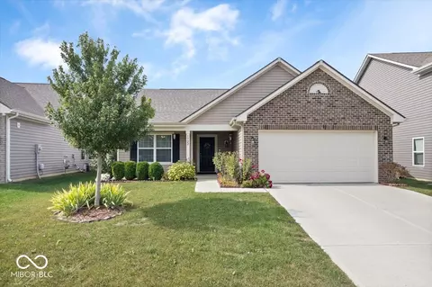 1922 Cold Springs Dr, Pendleton, IN 46064