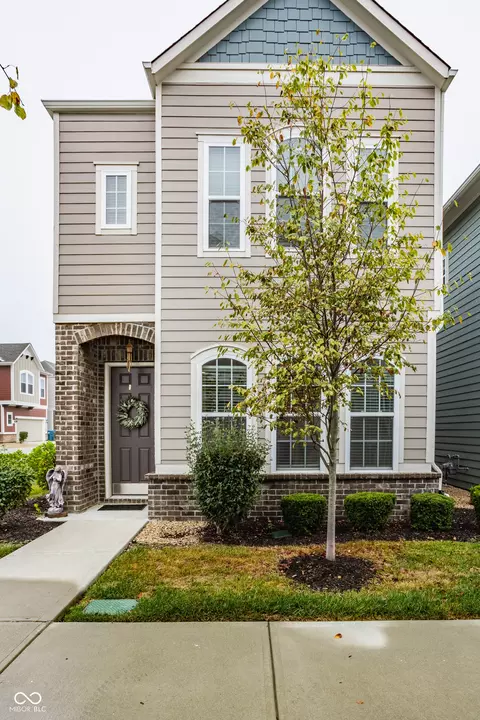Exterior - 13276 E Lieder Way, Fishers, IN 46037 photo 2 of 6