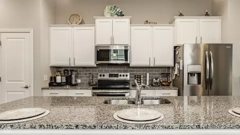Kitchen - 13276 E Lieder Way, Fishers, IN 46037 photo 2 of 5