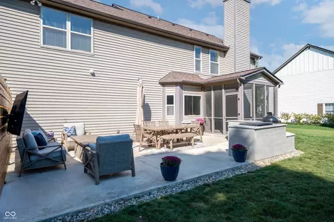 Exterior - 14737 Setters Rd, Carmel, IN 46033 photo 6 of 8