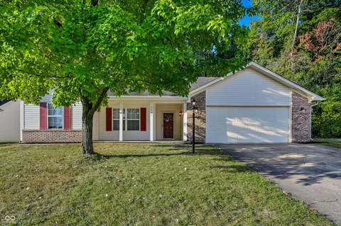 5501 Great Woods Dr, Indianapolis, IN 46224