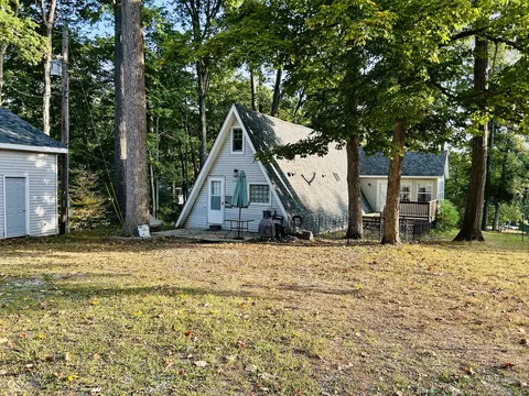 952 W Kamleifer Dr, Nineveh, IN 46164