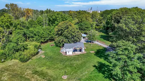 406 W Linden St, Colfax, IN 46035