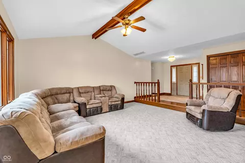 7574 Williamsburg Dr, Plainfield, IN 46168 photo 9