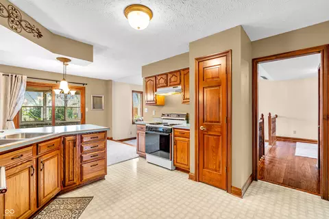 7574 Williamsburg Dr, Plainfield, IN 46168 photo 22