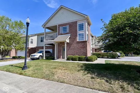4233 Washington Blvd #C, Plainfield, IN 46168