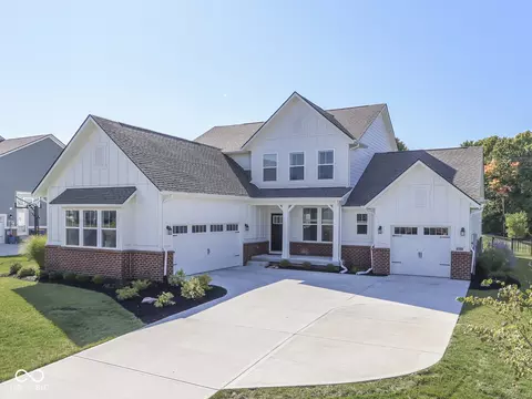 16281 Arndale Ct, Fishers, IN 46040