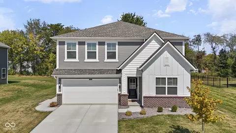 1494 Covington Blvd, Franklin, IN 46131