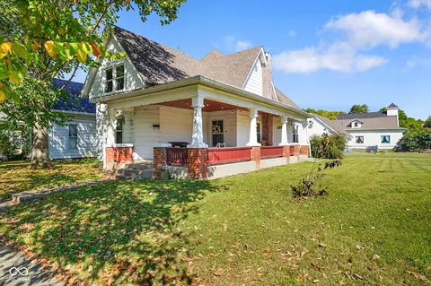 328 Grant St, Greenfield, IN 46140