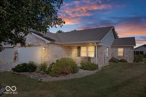 6144 Moon Shadow Dr, Indianapolis, IN 46259