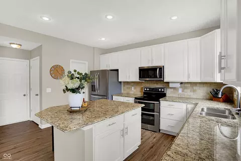 Kitchen - 15519 Declaration Dr, Westfield, IN 46074 photo 2 of 4