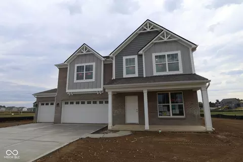 4281 Hayden Valley Dr, Bargersville, IN 46106