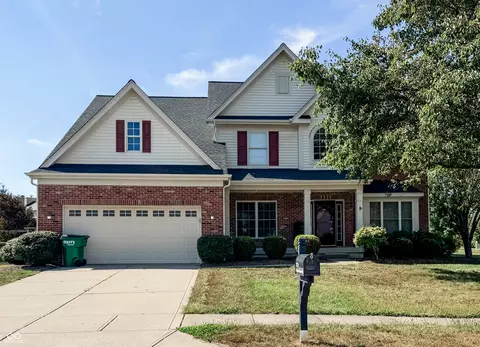 7870 Highland Meadows Dr, Brownsburg, IN 46112