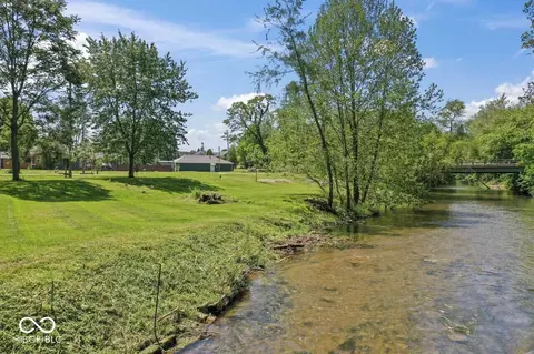 110 W Water St, Pendleton, IN 46064