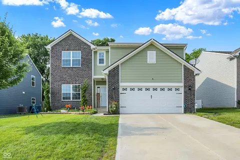 10902 Jimmy Lake Dr, Indianapolis, IN 46239