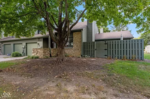 645 Conner Creek Dr #645, Fishers, IN 46038