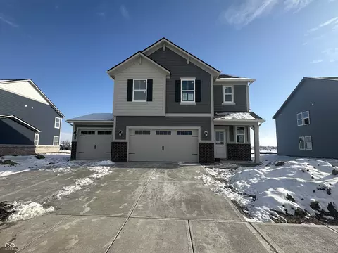 12768 S Rim Dr, Noblesville, IN 46060