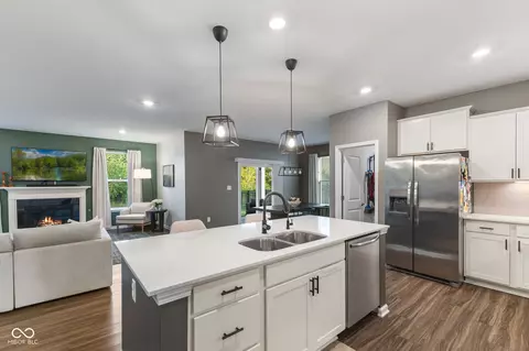 Kitchen - 8264 Hulton Rd, Pendleton, IN 46064 photo 4 of 6
