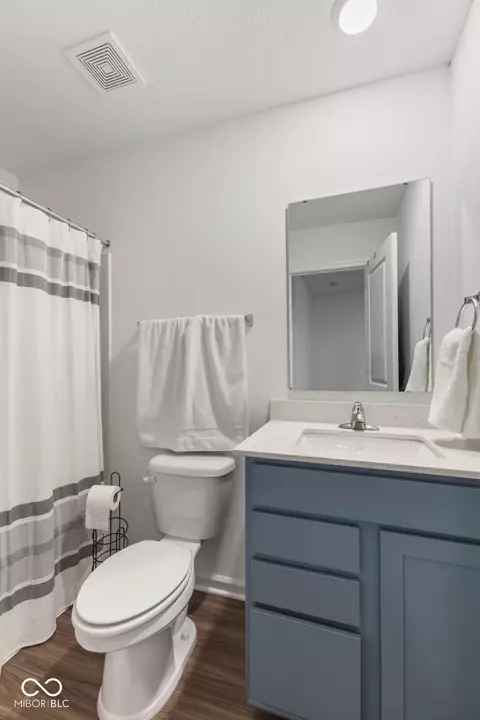 Bath - 8264 Hulton Rd, Pendleton, IN 46064 photo 5 of 5