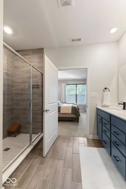 Bath - 8264 Hulton Rd, Pendleton, IN 46064 photo 1 of 5