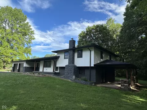 2209 W County Road 1000 South W, Westport, IN 47283