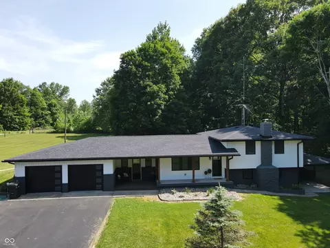 2209 W County Road 1000 South W, Westport, IN 47283