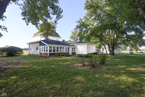 Exterior - 4320 E 900 N, Edinburgh, IN 46124 photo 5 of 12