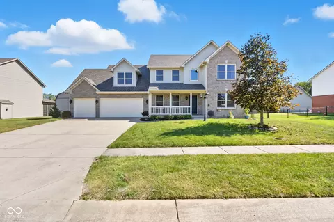 7975 Meadow Bend Cir, Indianapolis, IN 46259