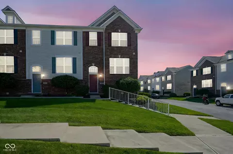 12706 Hannah Hill Rd, Fishers, IN 46037
