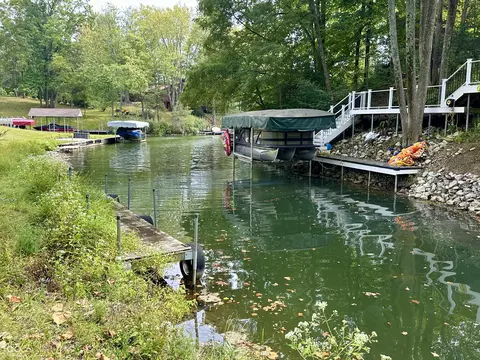 36 Mill, Coatesville, IN 46121