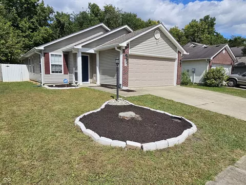 3942 Village Trace Blvd, Indianapolis, IN 46254