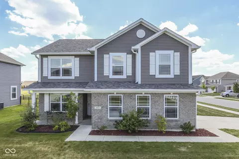6913 Nottingham Ln, Mccordsville, IN 46055