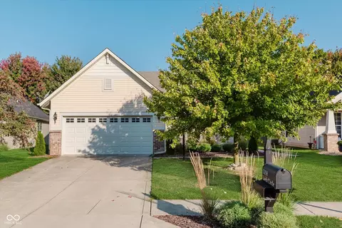 17058 Loch Cir, Noblesville, IN 46060