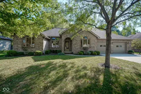 4159 S Kelly Dr, New Palestine, IN 46163