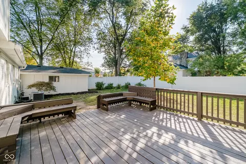 Exterior - 595 Memory Ln, Carmel, IN 46032 photo 6 of 6