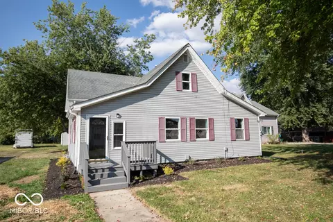 506 E North St, Westport, IN 47283