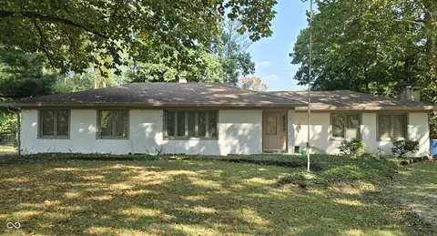 7455 Dean Rd, Indianapolis, IN 46240